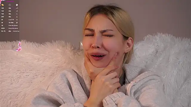 دردشة AngelicRice الجنسية المباشرة