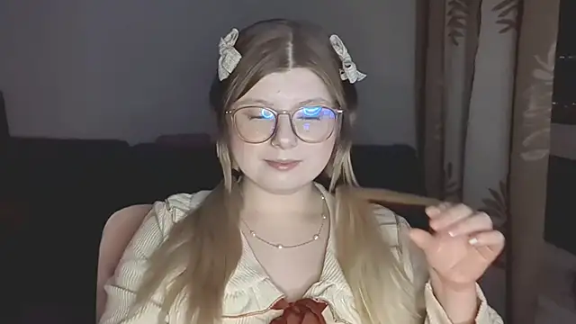 YukiBlush Chat XXX in diretta