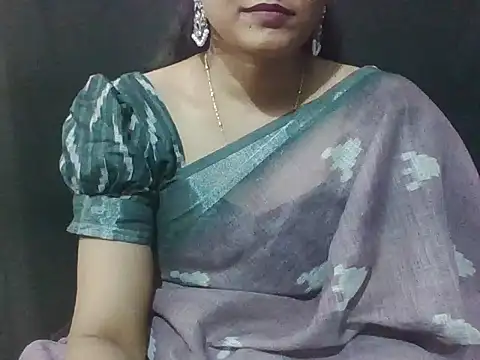 Chat XXX en directo de Thilothama_Vaishu