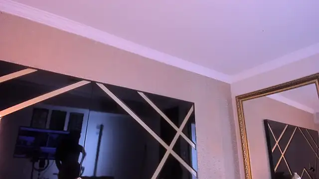 AdharaKhalifa's Webcam Show