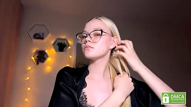 MiaCashen Live XXX chat