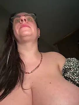 Evelinia 라이브 XXX 채팅