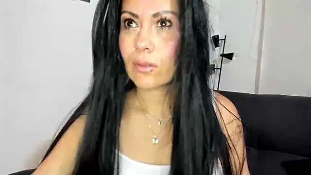 Chatroom XXX en direct de Tania_mature