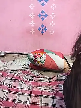 XXX chat uživo modela nikkyguddi