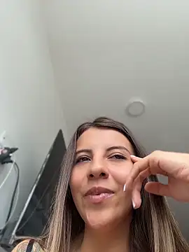 Chat XXX en directo de magicaltrouble