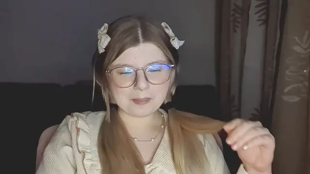 YukiBlush Webcam Show