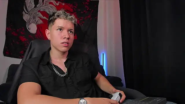 nathan_blake – Naživo XXX chat