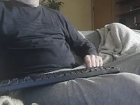HandymansTool live XXX chat