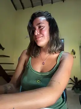 Show modela fenixgre na web-kameri