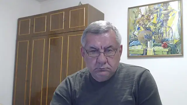 XXX chat uživo modela machomale3