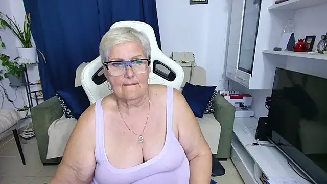 Chatroom XXX en direct de Selenna57