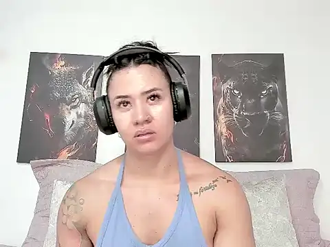 AngelMartinss Adlı Modelin Canlı XXX Sohbeti