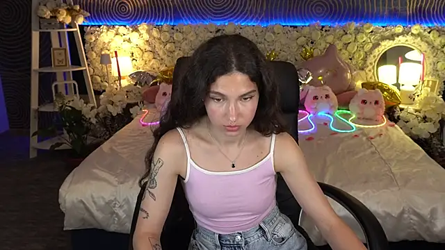 BabyFlowerr 现场XXX聊天