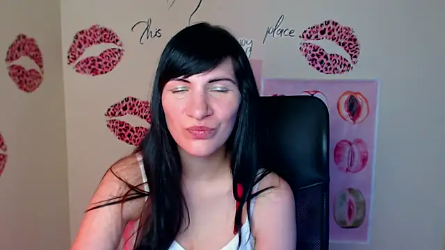 Chat XXX en directo de Rosalinda_ro