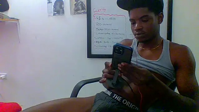 Chat +18 de charles_king ao vivo