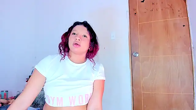 Emily_Coper18 – Live XXX-chat
