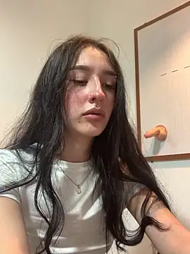 NickieCute- Webcam Show