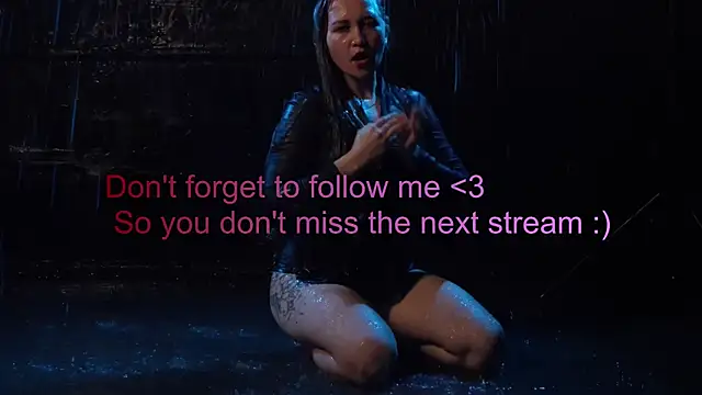 Miatiny Live XXX Chat