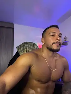 FreszXn Live XXX chat