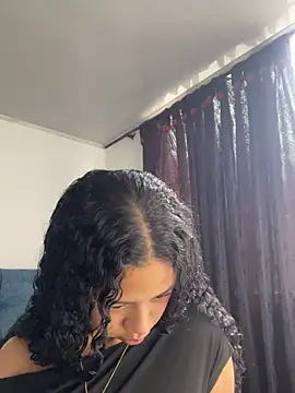 jadee8's Live XXX Chat