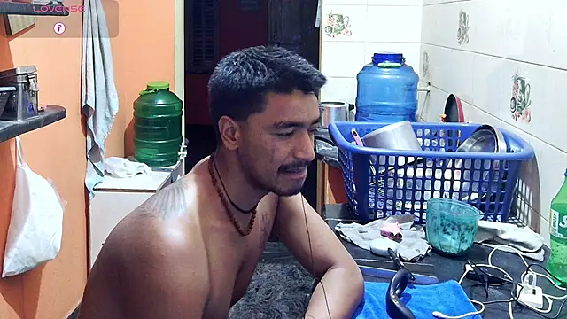 Gre3k_god's Webcam Show