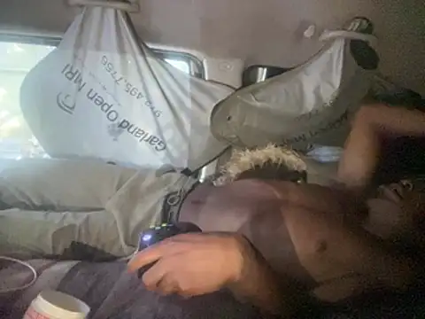 SlimeCrownzOut5 Show in webcam