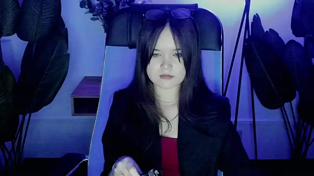 Elainebeness' Live XXX Chat