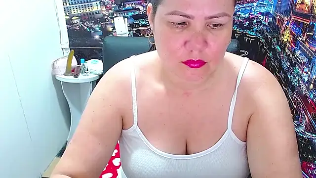 XXX chat uživo modela tila_nastyy