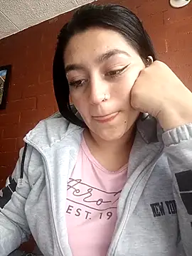 sckarlet1's Live XXX Chat