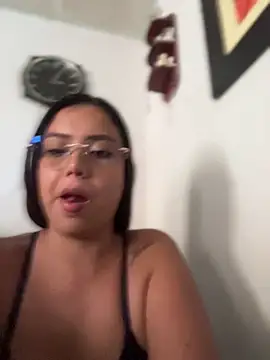 Thaix- – Naživo XXX chat