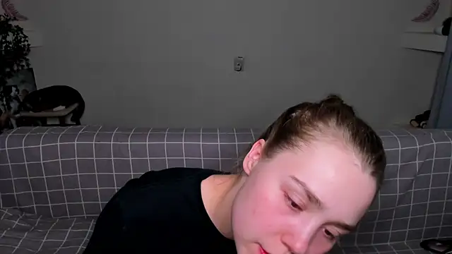 Sweet_Meg's Live XXX Chat