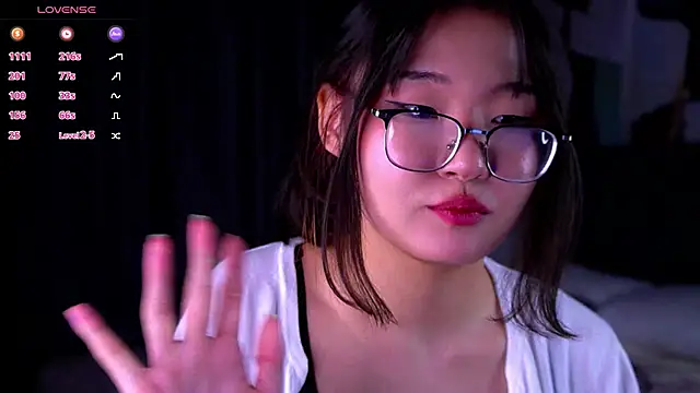 Chat XXX en directo de NelleMihalko