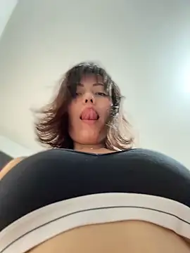 ArisSC1's Live XXX Chat