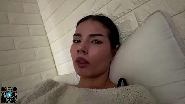 MarylnMonnier's Live XXX Chat