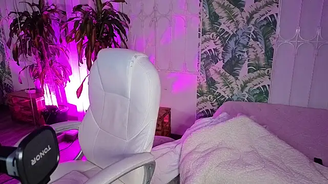 XXX chat uživo modela loly_marce