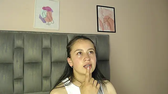 Zaaida_ Live XXX-Chat