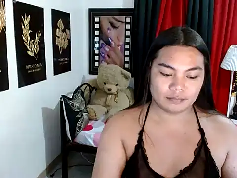 Živý XXX chat TSbrianaHugeCock