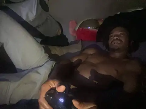 SlimeCrownzOut5's Webcam Show