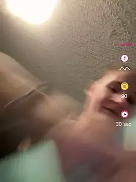 lolabunny9 Show in webcam