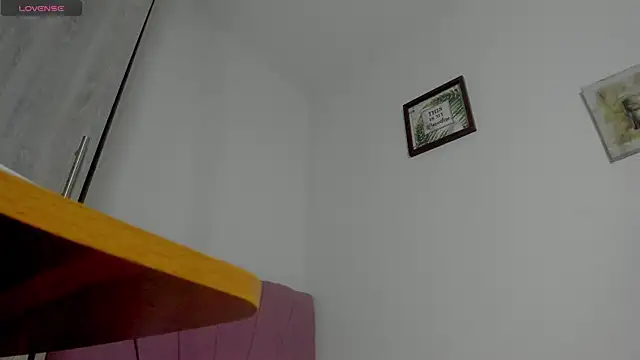 Amira_Falak Chat XXX in diretta