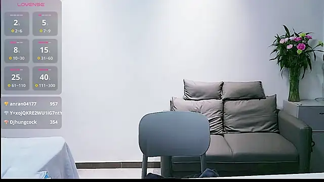 youyou-55's Live XXX Chat