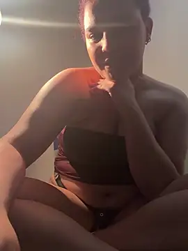 layali_off Adlı Modelin Web Kamerası Şovu