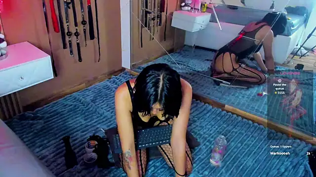 Онлайн чат XXX EimmyAdams