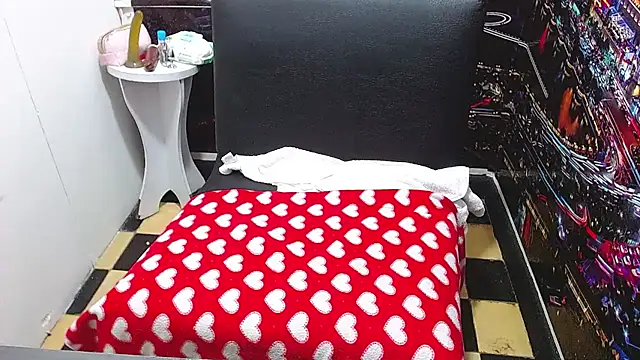 tila_nastyy's Live XXX Chat