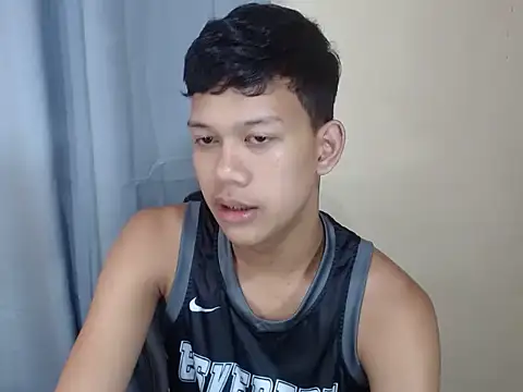 Show webcam de UrAsian_Turjak