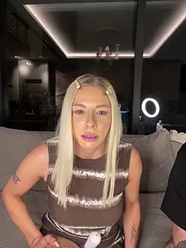 SexOnMyLvL Adlı Modelin Web Kamerası Şovu