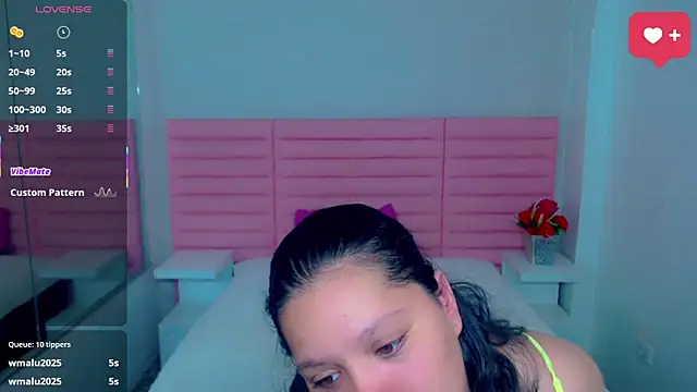 astrid_gil1's Live XXX Chat