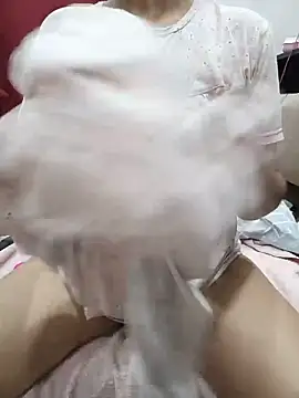 Erotic_beauty 网络视讯表演