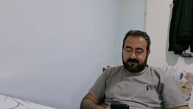 Živý XXX chat mio_jaks
