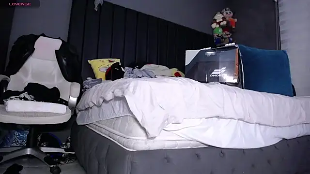dirty_27cms' Webcam Show